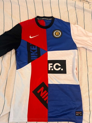 Nike T-shirt new, multicolor, size S