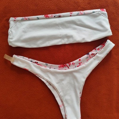 Strapless Printed Bikini like new, size medium, white multicolor