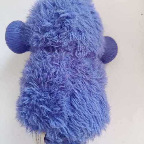 Simba Chin Chin stuffed animal used