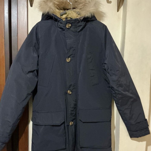 Men's 3/4 jacket with natural fur hood, like new, size M