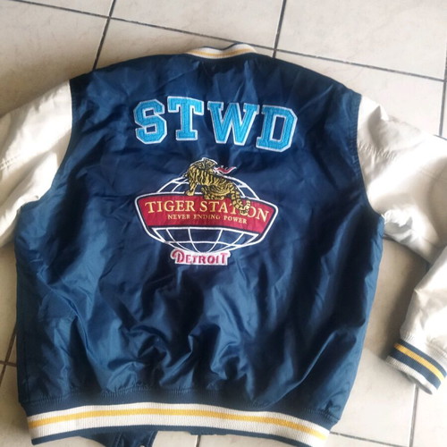 Pull & Bear STWD Navy varsity bomber jacket size L like new