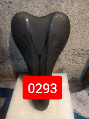 Bicycle saddle used