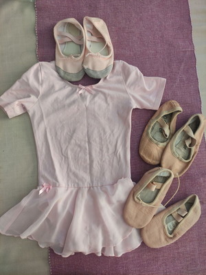 Ballet set like new with leotard, skirt and 3 pairs of shoes