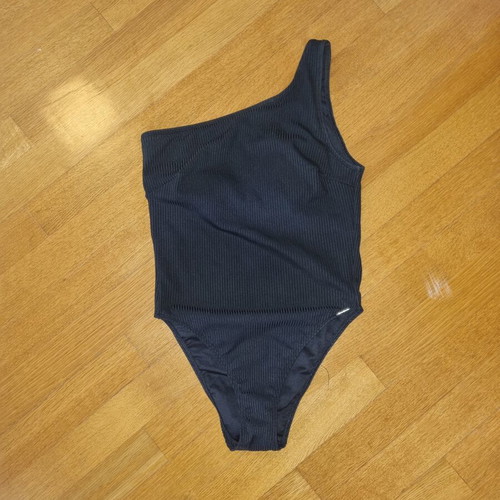Minerva swimsuit like new, black, size L