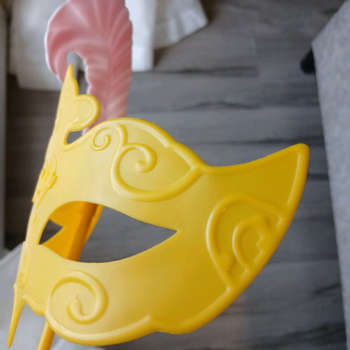 Barbie Mask The Three Musketeers like new