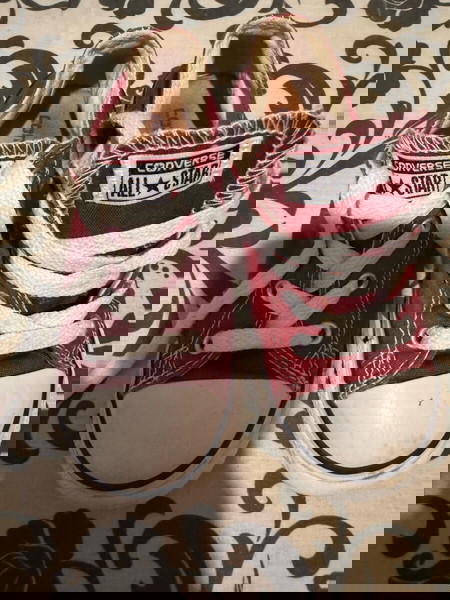 converse all star μπορντώ 26 νούμερο.