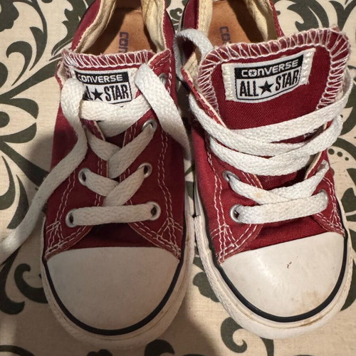 Converse All Star μπορντώ νούμερο 26 σαν καινούργιο παιδικά σταράκια
