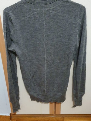 DKNY Jeans pullover used, size small, gray