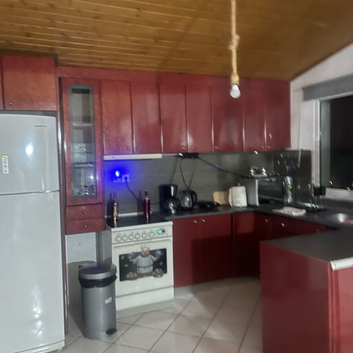 Κουζίνα σαν καινούργια πολύ καλή ποιότητα