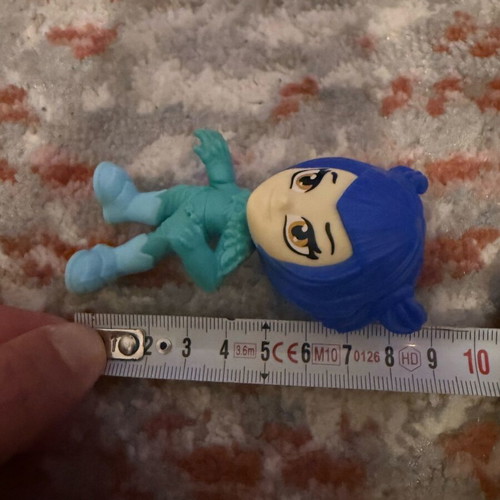 Figure used in very good condition