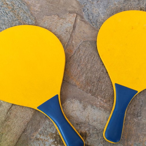 Beach rackets for kids pack of 5 with ball like new