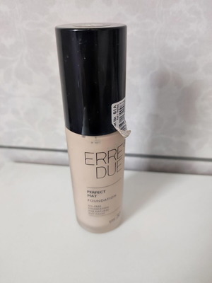 Erre Due Perfect Mat Foundation like new, shade 01A Blanc