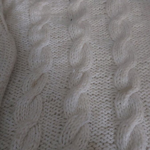 Knitted children's pullover and cardigan like new, age 3/4 years