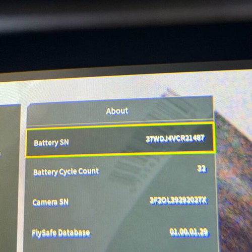 DJI FPV Battery like new with 32 charge cycles