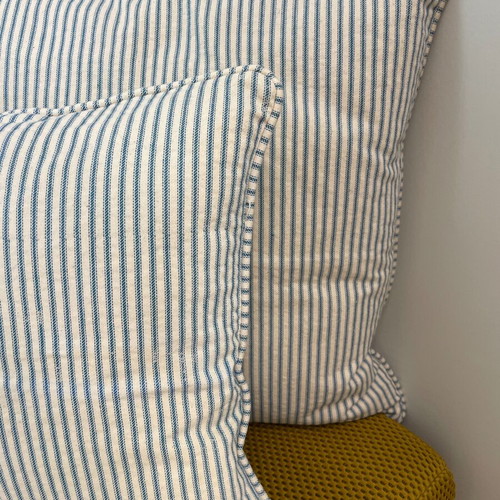 Coco Mat decorative pillows like new, set of 2, cotton canvas