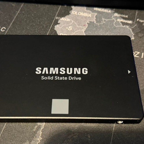 Samsung 870 EVO 500GB SSD solid state drive