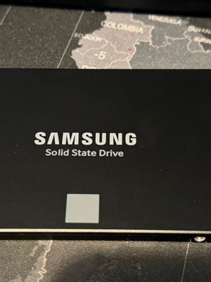 Samsung 870 EVO 500GB SSD solid state drive