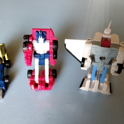 Mini Transformers pack of 3 like new