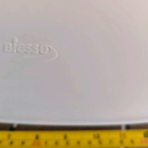 Biesse casserole dish like new with lid, oven safe
