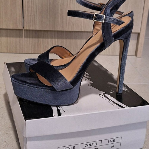 Blue velvet high-heel sandals new with 13cm stiletto heel, size 39