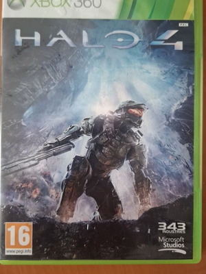 Halo 4 Xbox 360 used with cover imperfections