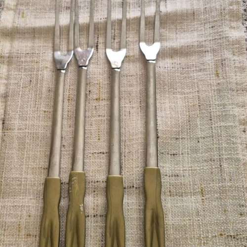 Forks used, set of 4 pieces