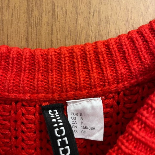 H&M knitted sweater red, like new, size S