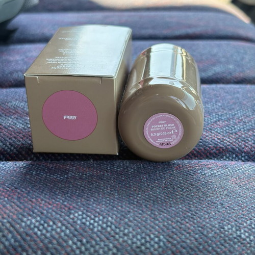 Rhode Pocket Blush Piggy new unused