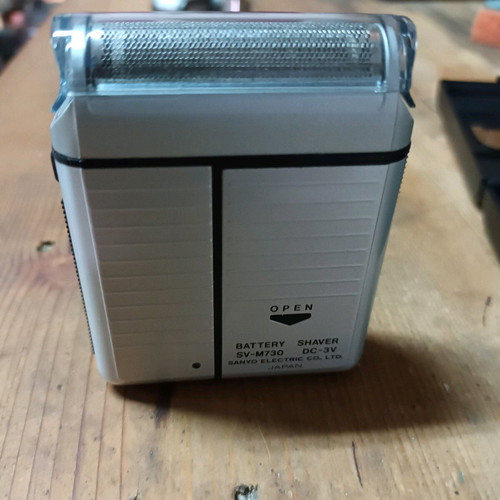 Sanyo Mini travel shaver new