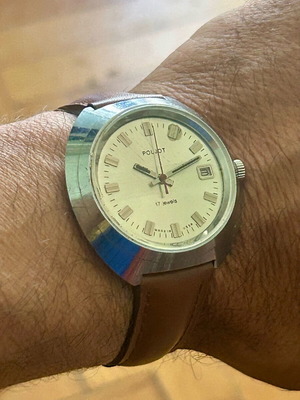 Poljot winding watch used, large helmet style