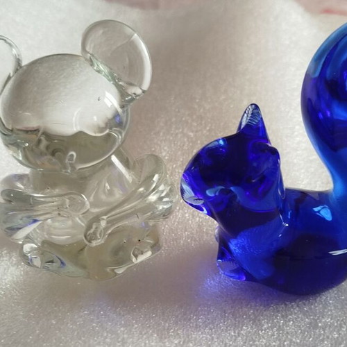 Glass decorative items used, set of two, 9 cm