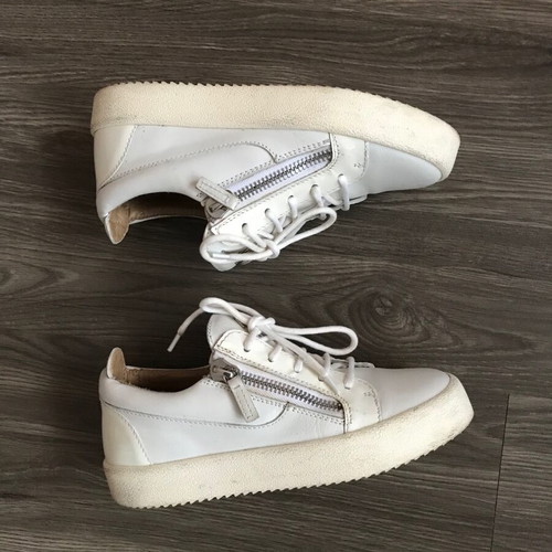 Giuseppe Zanotti Donna sneakers size 37 like new, white