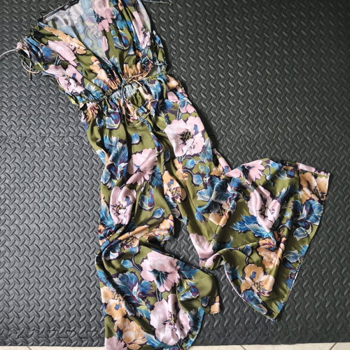 Zara floral satin jumpsuit size S like new