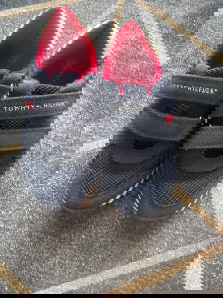παιδικά sneakers tommy hilfiger 29 νούμερο