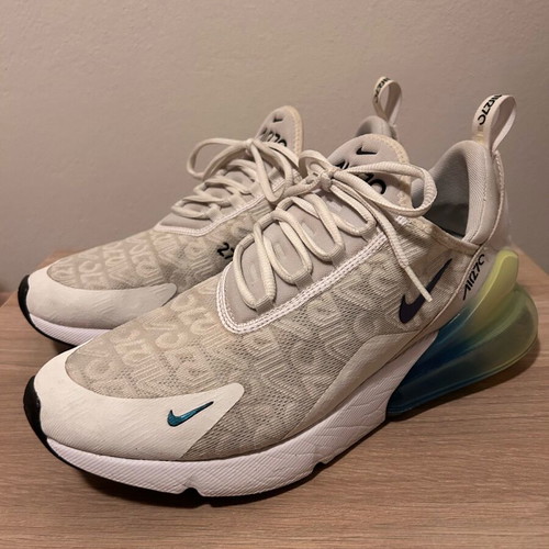 Nike Air 270 sneakers size 45 like new, white