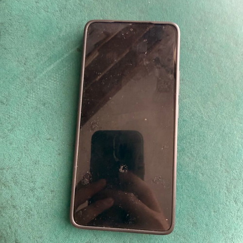 Xiaomi Poco F7 Ultra smartphone like new with charger 512GB Dual SIM