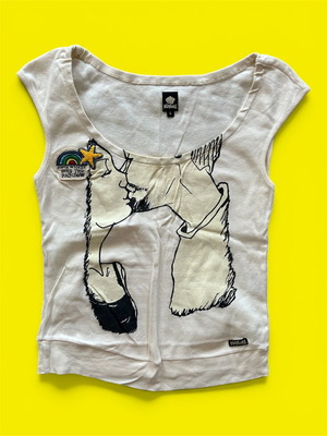 Killah Y2K graphic tank top μεταχειρισμένο με ζευγάρι και rainbow star patch
