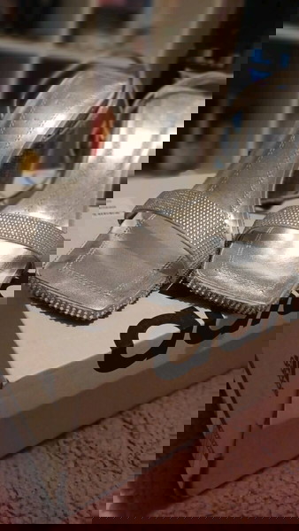 Zara Αφόρετα πεδιλα με στρας