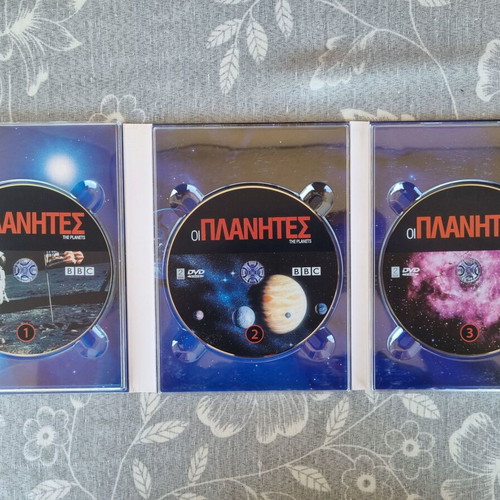 The Planets BBC documentary 3 DVD box set like new, dubbed