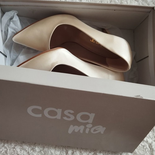 Satin high heels new, champagne color, 8 cm heel