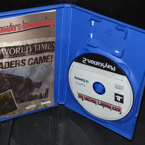 Space Invaders Invasion Day PlayStation 2 used, complete