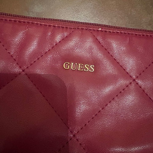 Guess shoulder bag like new, burgundy with gold details
