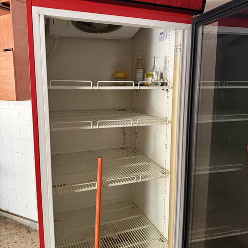 Refrigerator, 2 hoods, 2 inox counters used