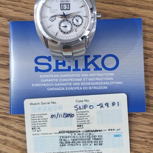 Seiko Arctura 7D48-0AF0 Kinetic Perpetual Calendar watch like new, 47mm