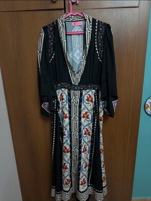Karavan dress black like new, size S
