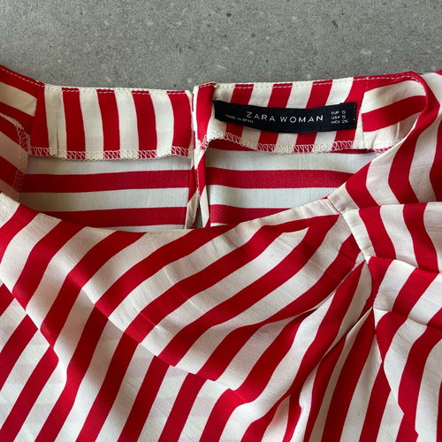 Women's silk short-sleeve blouse Zara like new, beige and red