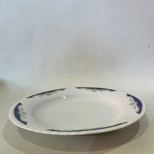 Arpo porcelain plate set of 11 vintage used, made in Romania