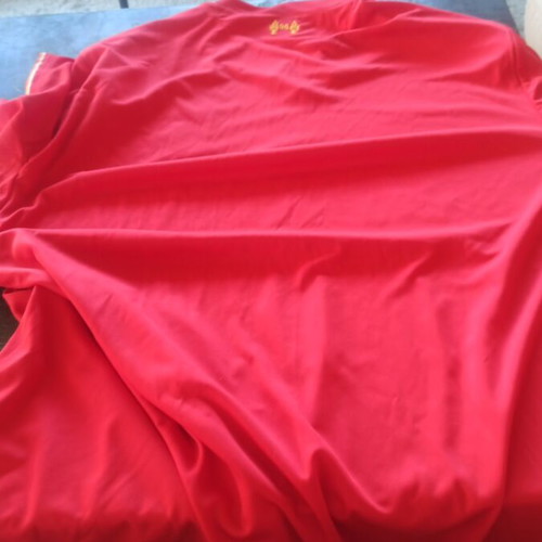 Liverpool FC size XL 2018-2019 new, authentic