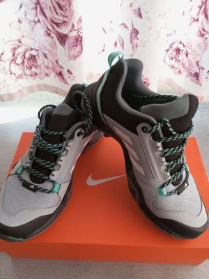 Adidas Terrex hiking trail shoes, size 38 ⅔, unworn