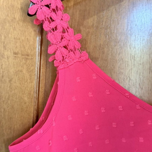 Niay fuchsia sleeveless top with lace, size S / EU 36